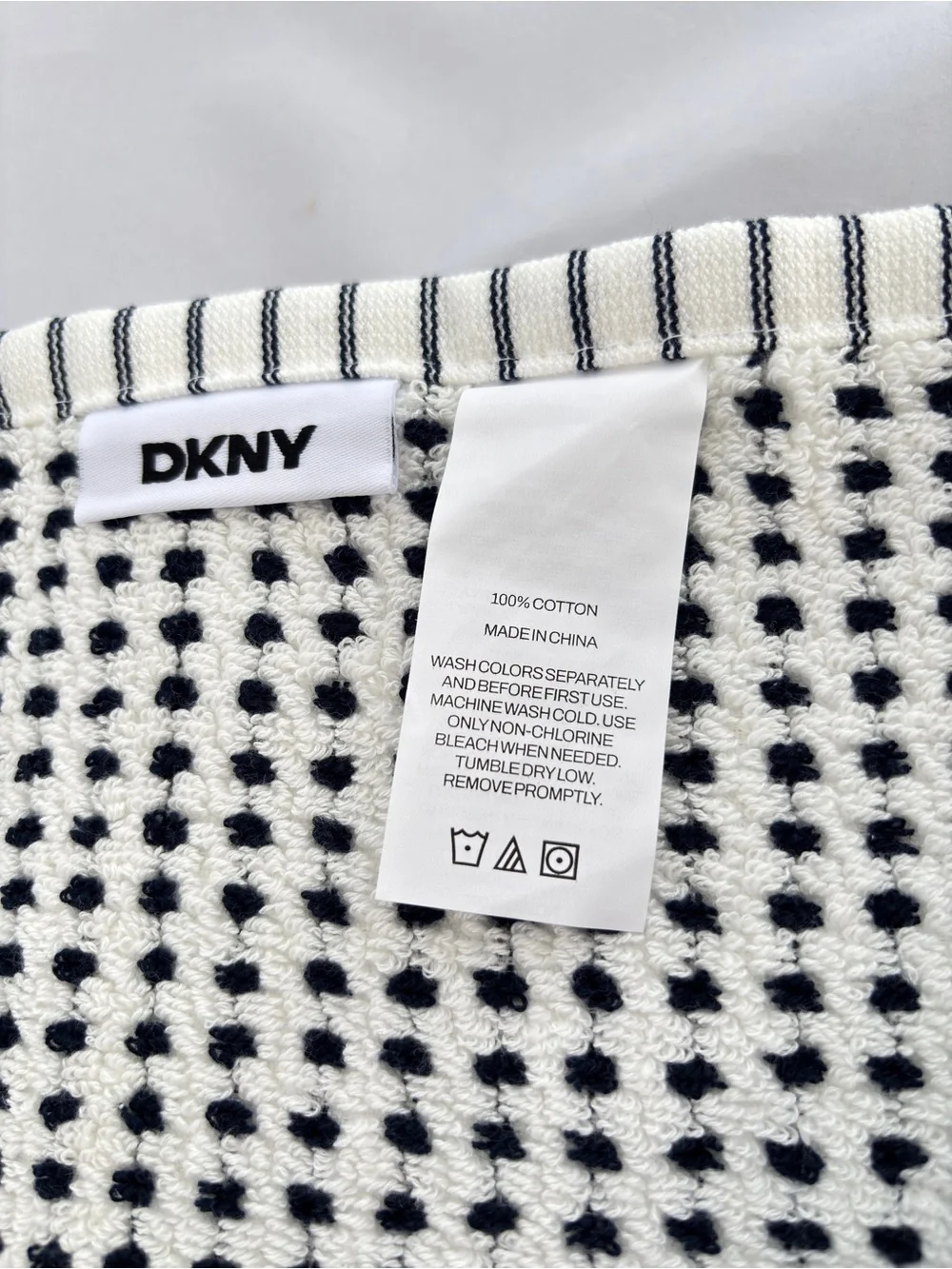 NWT DKNY Set of 8 Black and White Checkerboard 100% Cotton Bath & Hand Towels